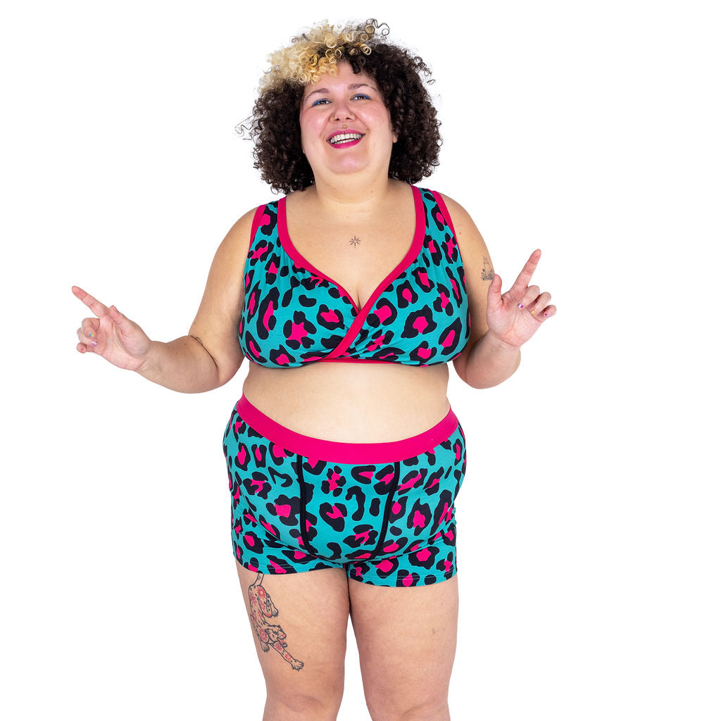 Sofaya is wearing a Hot Leopard non wired bra and matching cotton boxer briefs