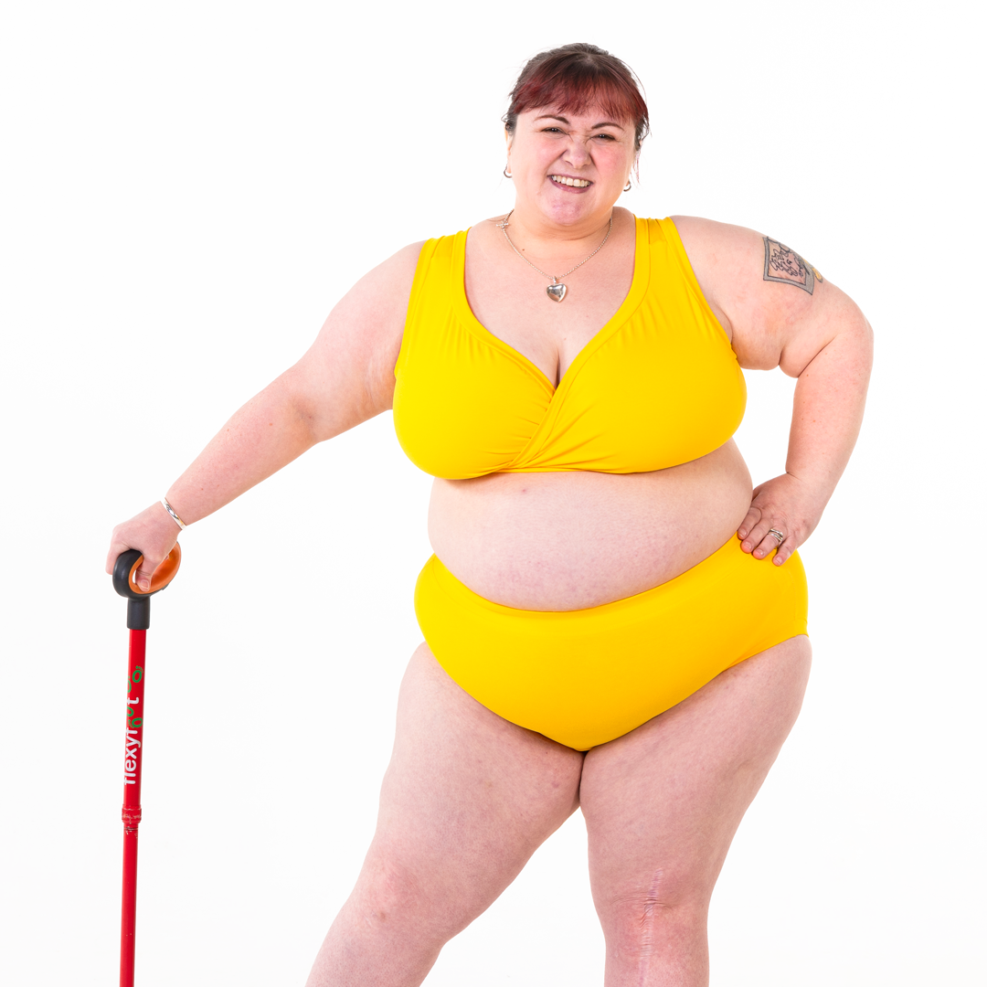 Rhona is wearing a yellow bra and briefs fuller bust set