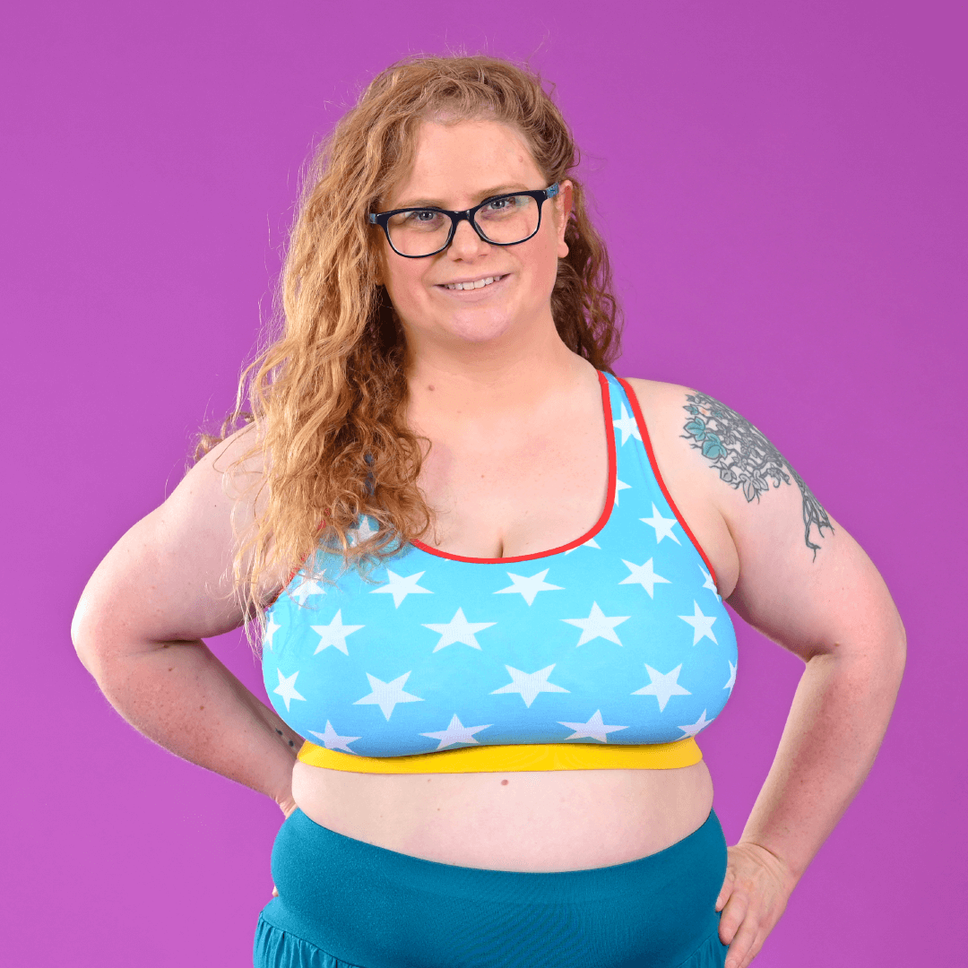 Lisa is wearing a Power racerback bralette